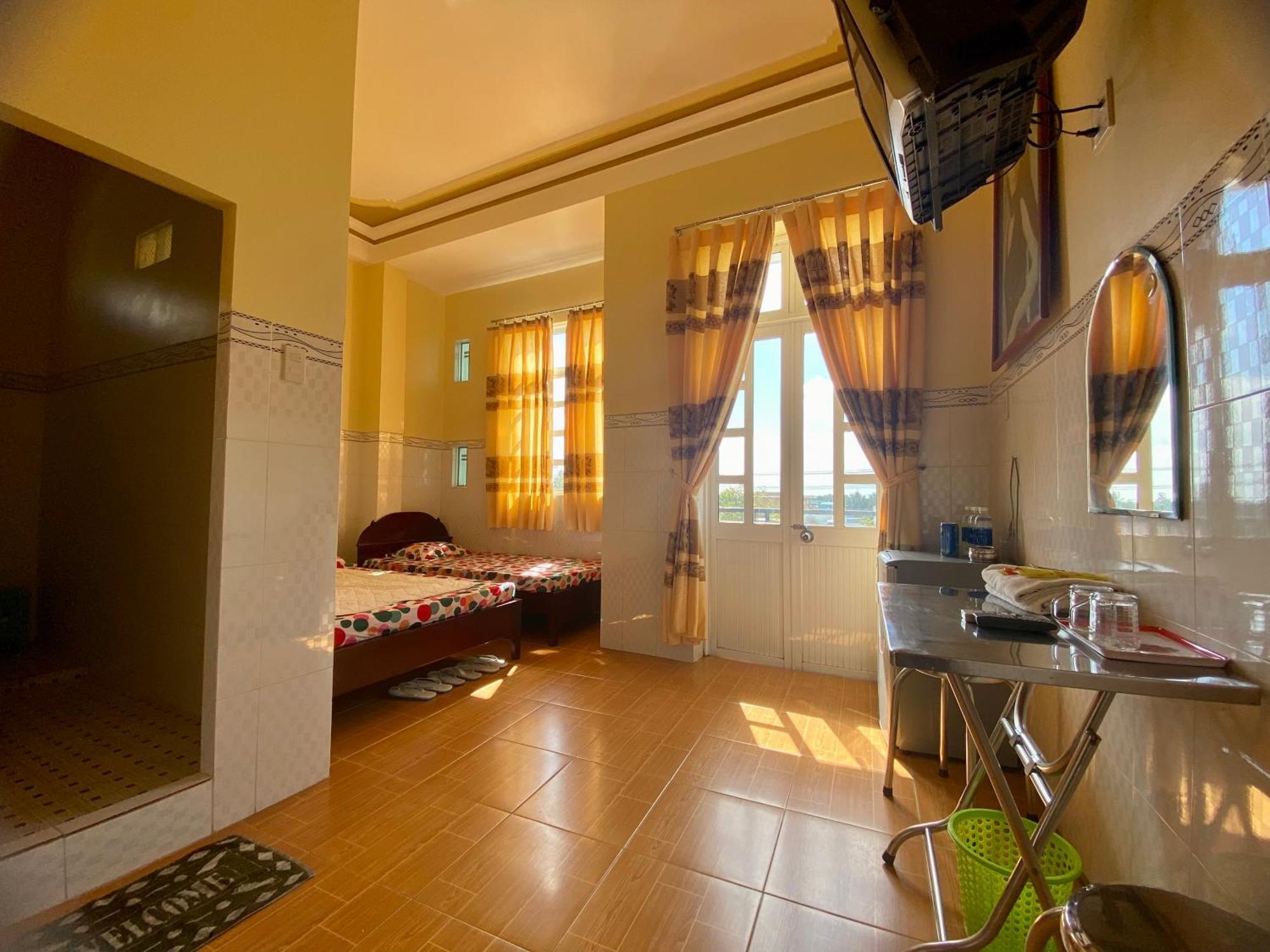 Khách Sạn Ngọc Cường Bac Lieu Exterior foto