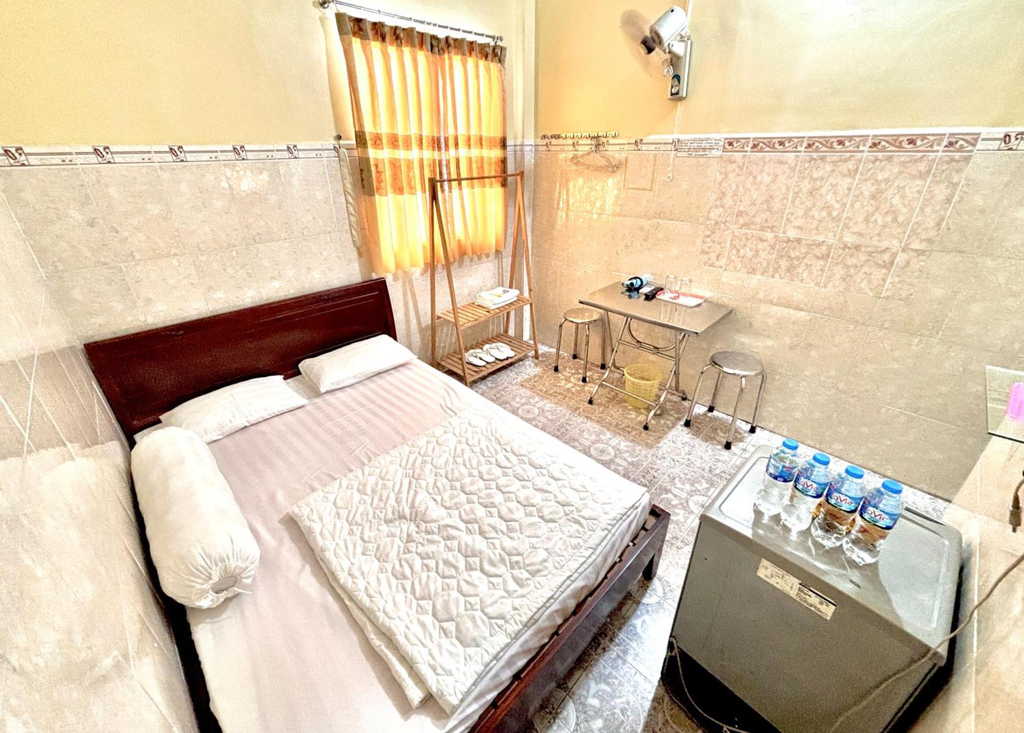 Khách Sạn Ngọc Cường Bac Lieu Exterior foto